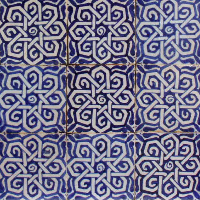 Handmålat kakel - morisk stil