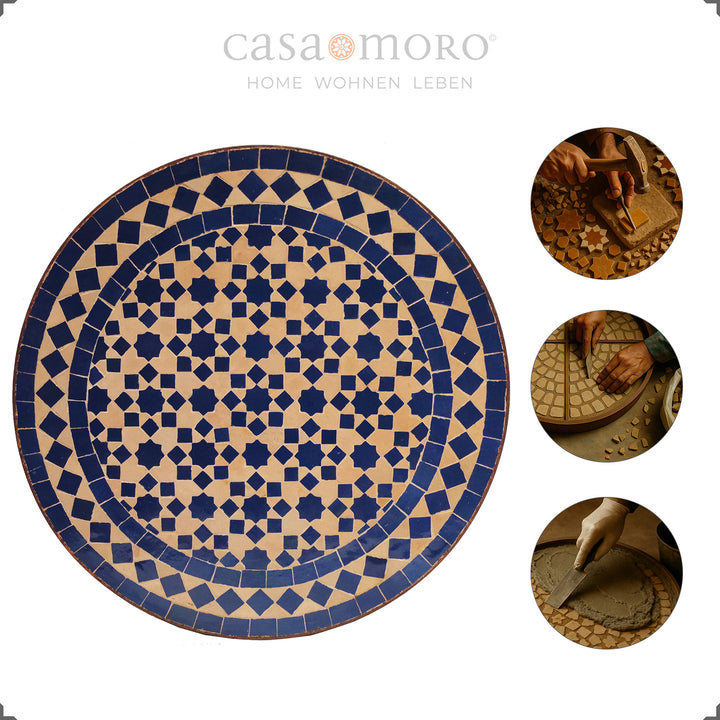 Klassiskt mosaikbord i blått och terrakotta med orientaliskt mönster - perfekt för vardagsrummet eller balkongen