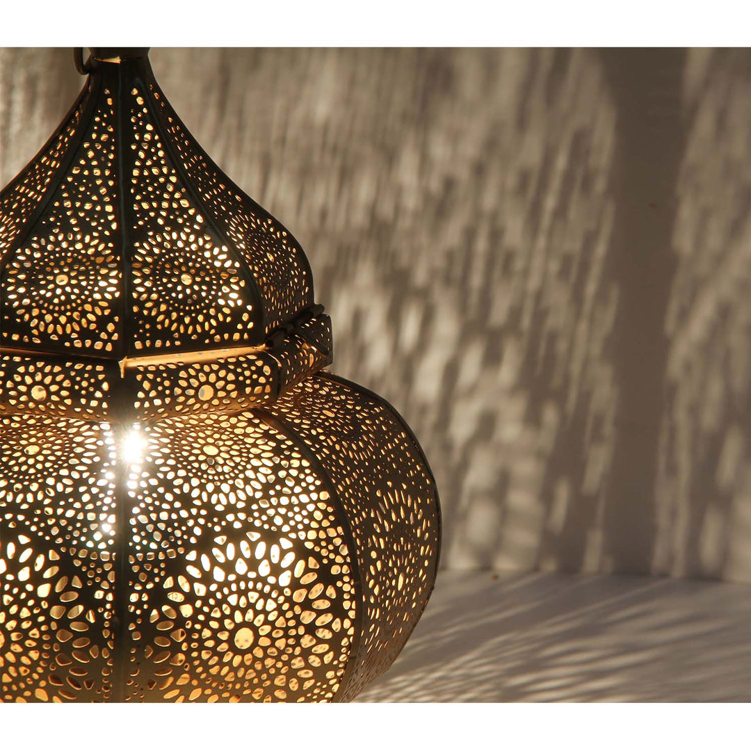 Orientalisk lampa Gohar