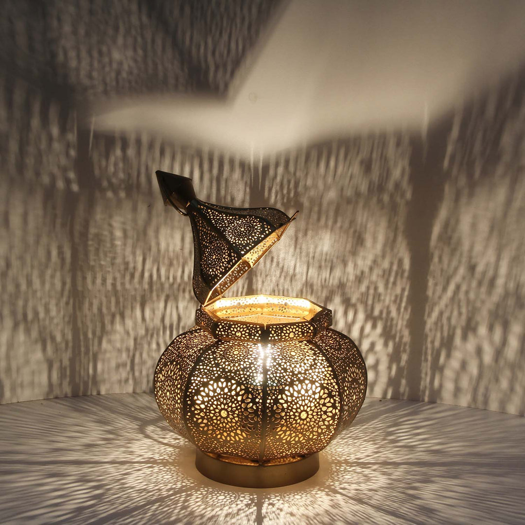 Orientalisk lampa Gohar