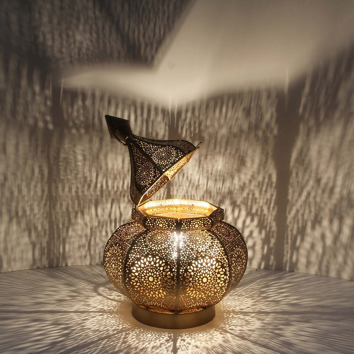 Orientalisk lampa Gohar