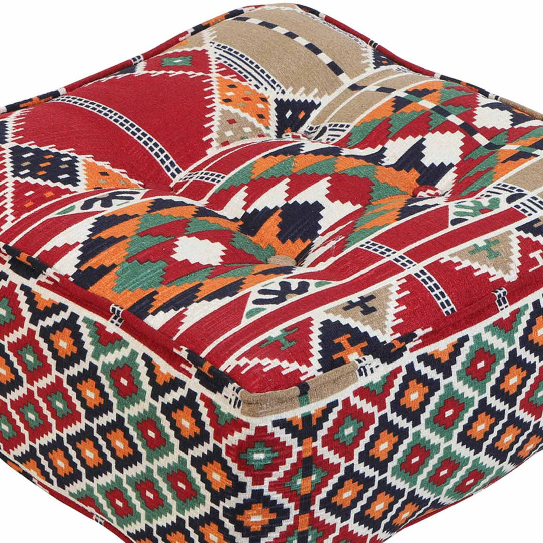 Orientalisk sittpuff kelim