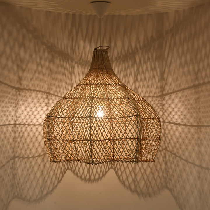 Rottinglampa Manohara