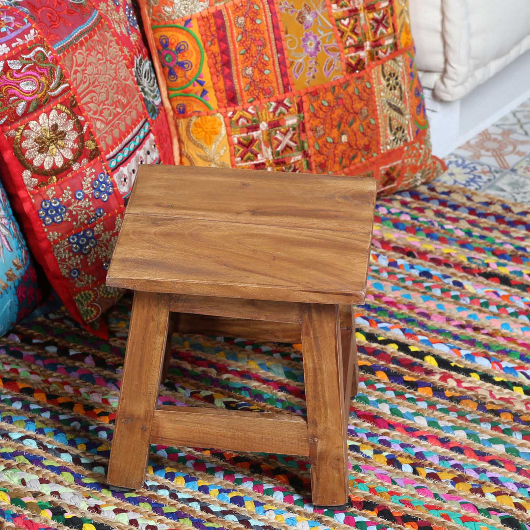 Teakpall Aurora