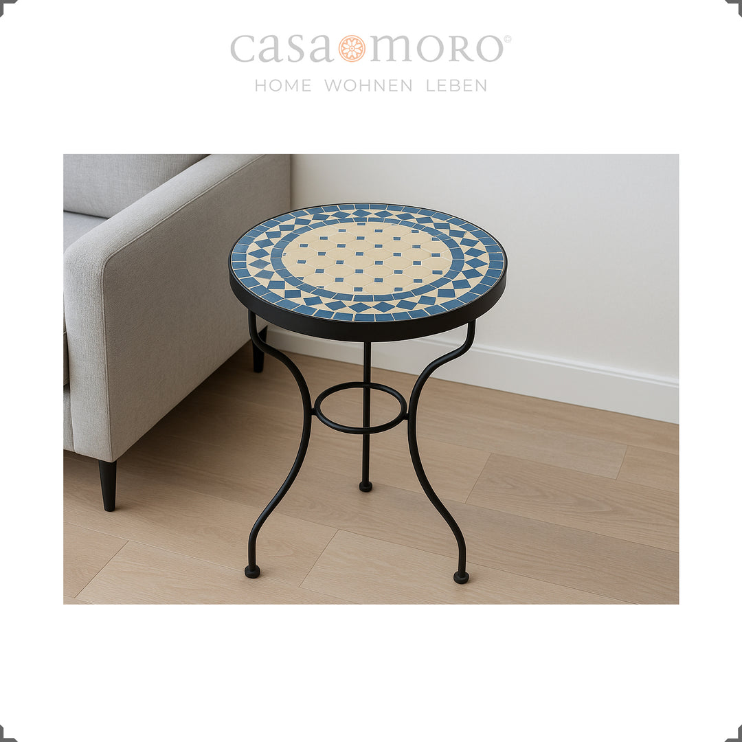 Mosaikbord med diameter 45 cm, bordshöjd 50 cm, vikt ca. 11 kg
