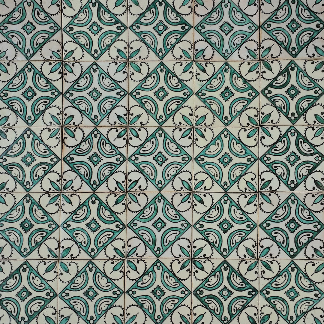 Handmålat kakel – boho ornament