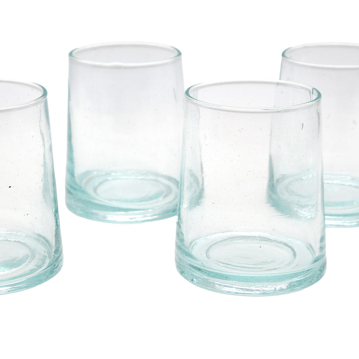 Transparenta glas för servering av iskaffe - snygga & handgjorda