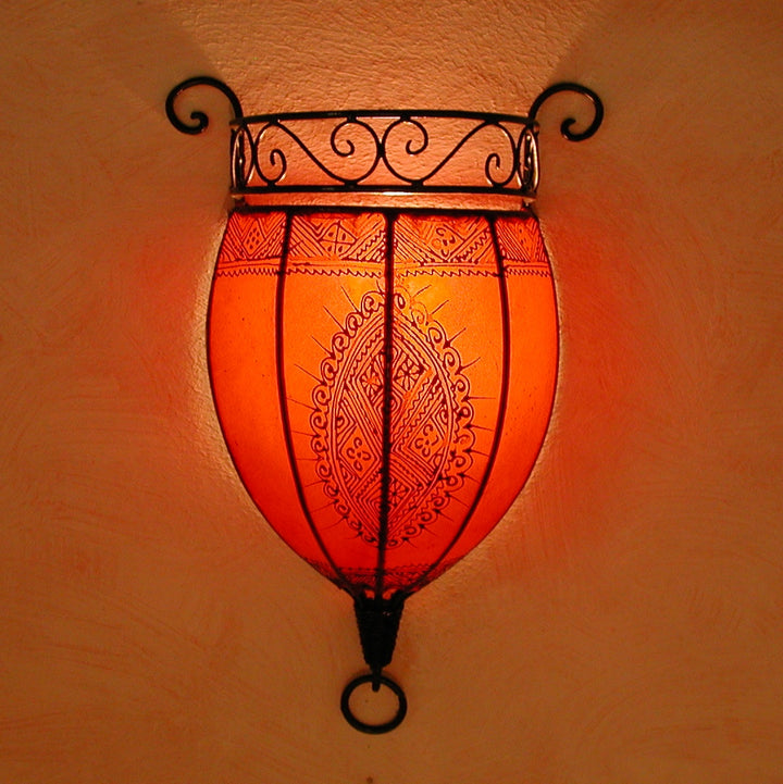 Henna läder vägglampa Nakous Red