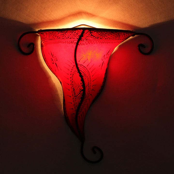 Henna vägglampa Nouna Red