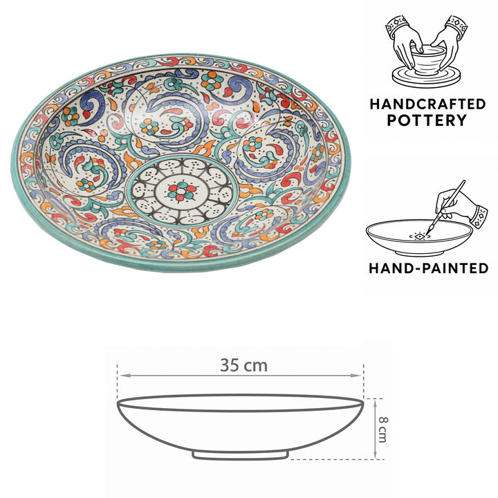 Handmålad marockansk keramikskål med turkosfärgad kant, blommönster och måttangivelser: Ø 35 cm och höjd 8 cm