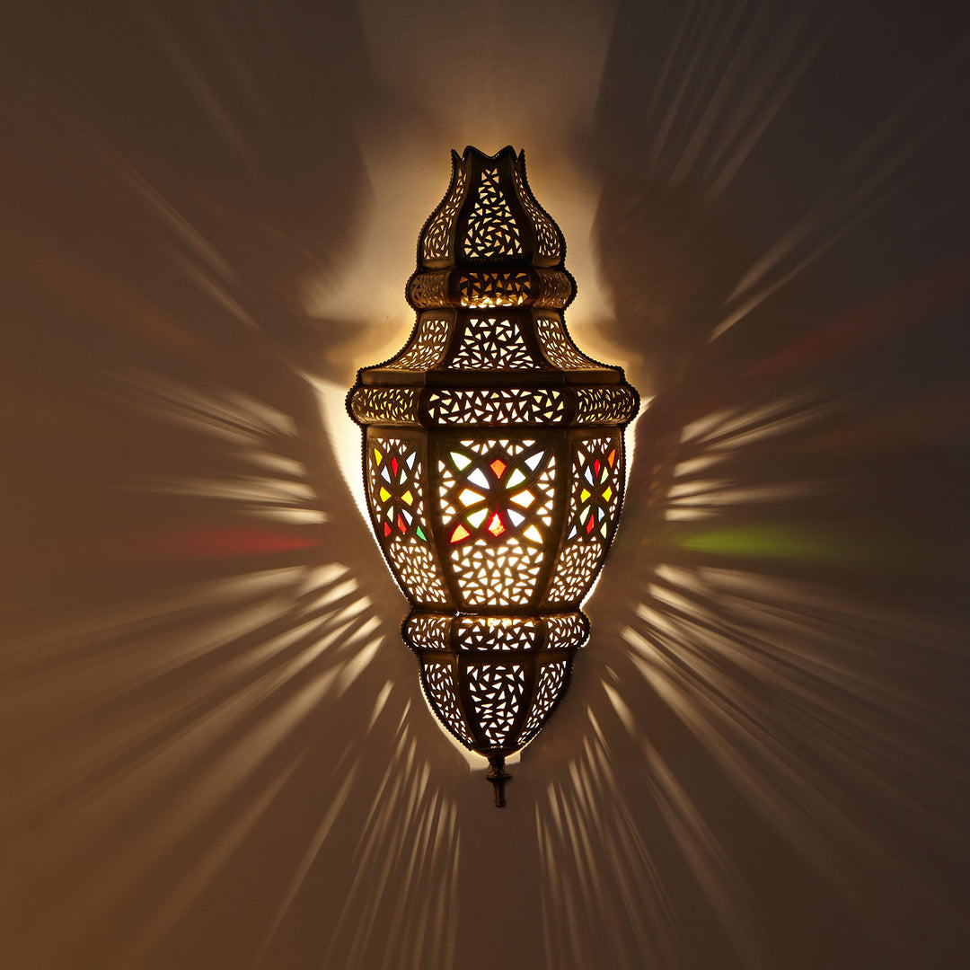 Vägglampa i mässing Ayah