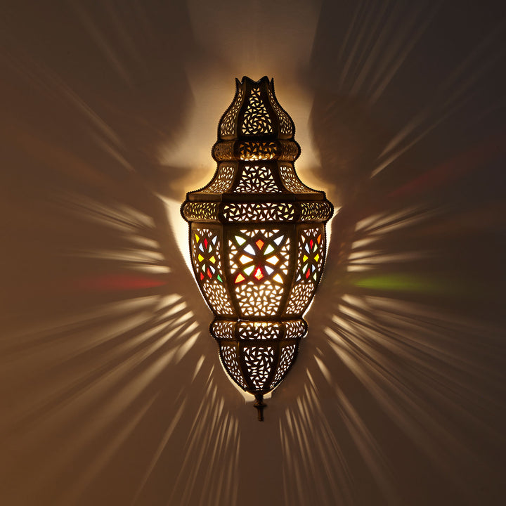 Vägglampa i mässing Ayah