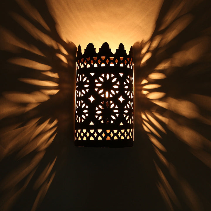 Orientalisk vägglampa i järn EWL01
