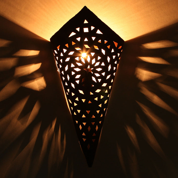 Orientalisk vägglampa i järn EWL03