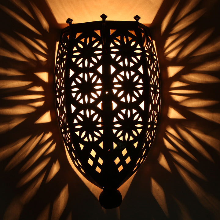 Orientalisk vägglampa i järn EWL05