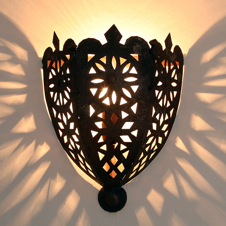 Orientalisk vägglampa i järn EWL06