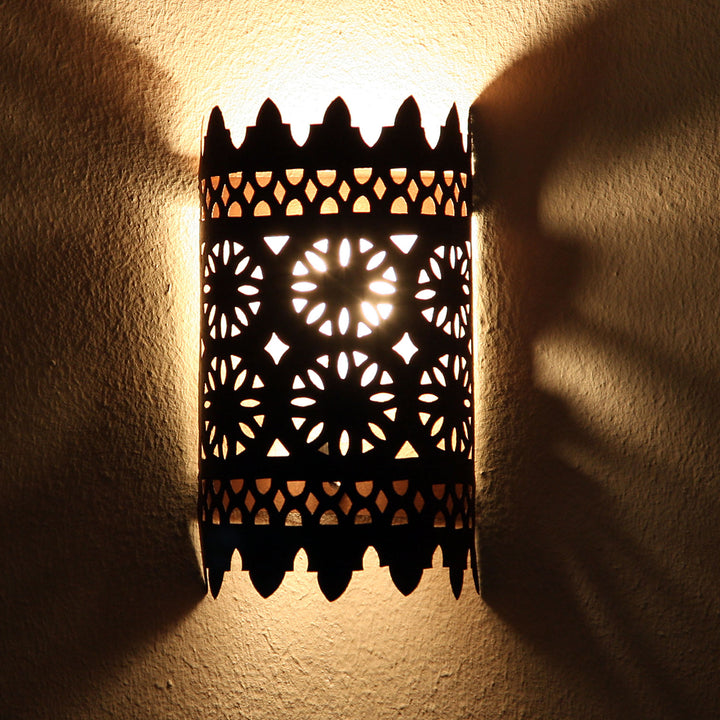 Orientalisk vägglampa i järn EWL17