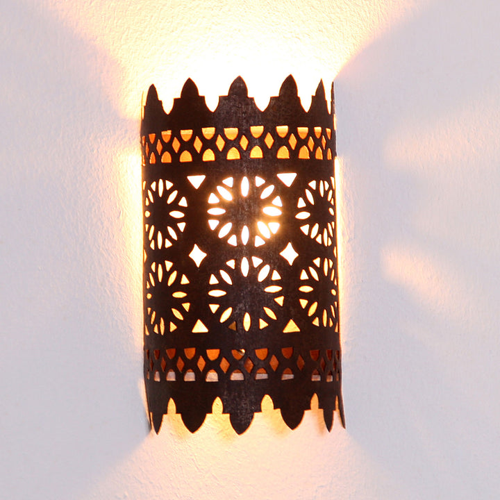 Orientalisk vägglampa i järn EWL17