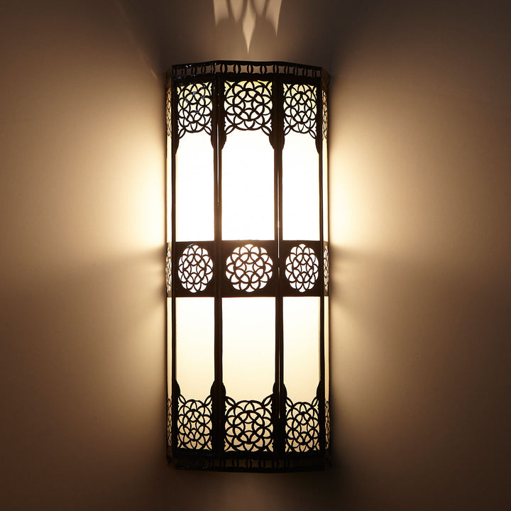 Orientalisk vägglampa Resmi