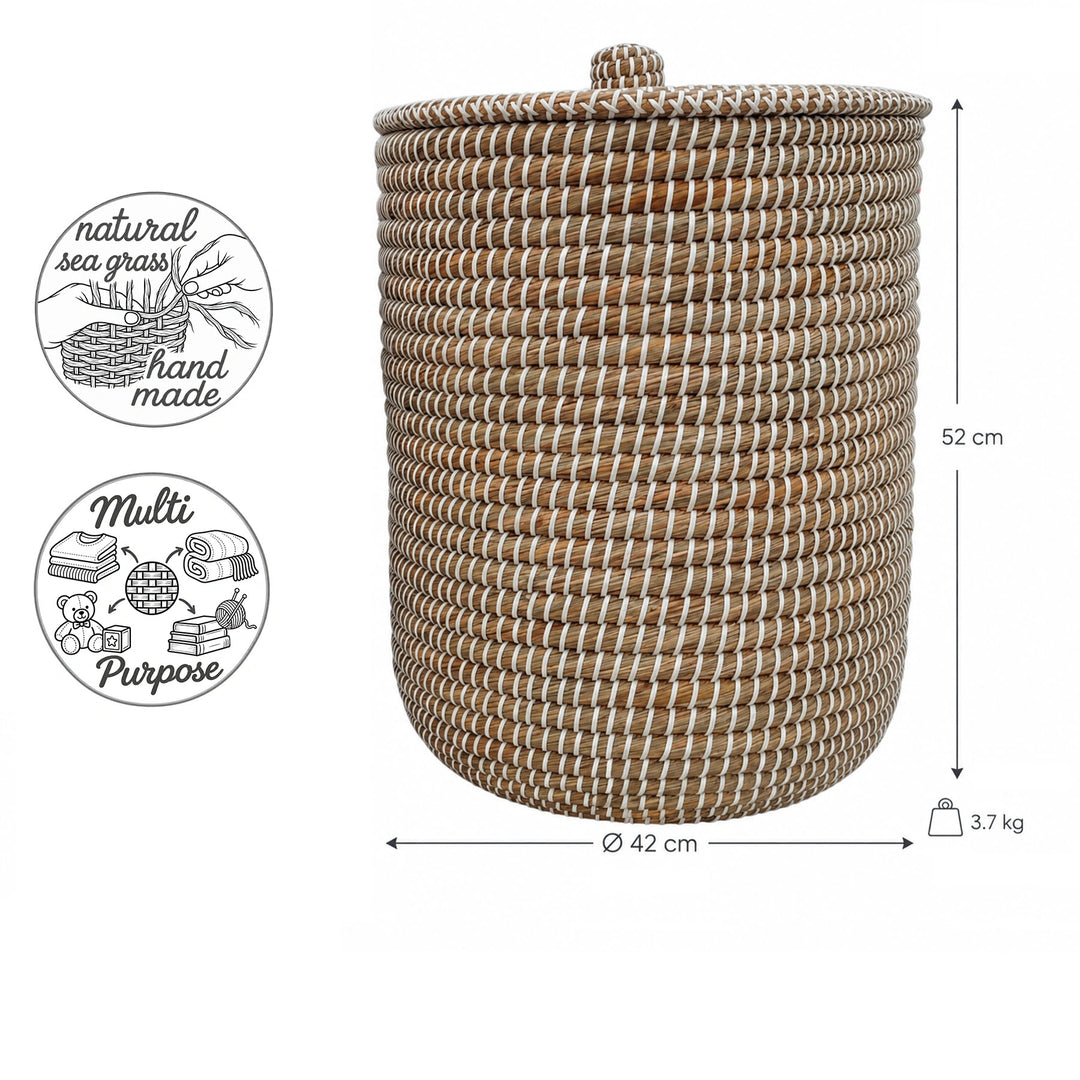 Tvättkorg av sjögräs i natur/vitt: Ø 42 cm, 52 cm hög, volym ca 65 liter och vikt 3,7 kg.